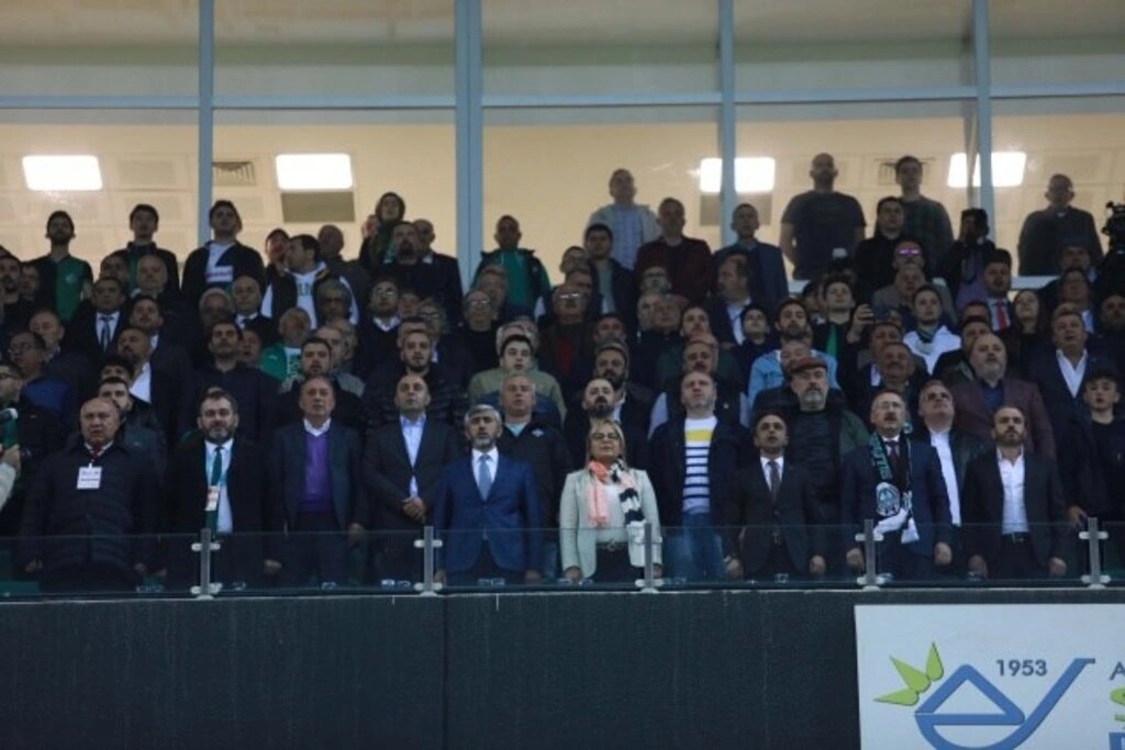 Sakaryaspor Samsunspor maç fotoğrafları