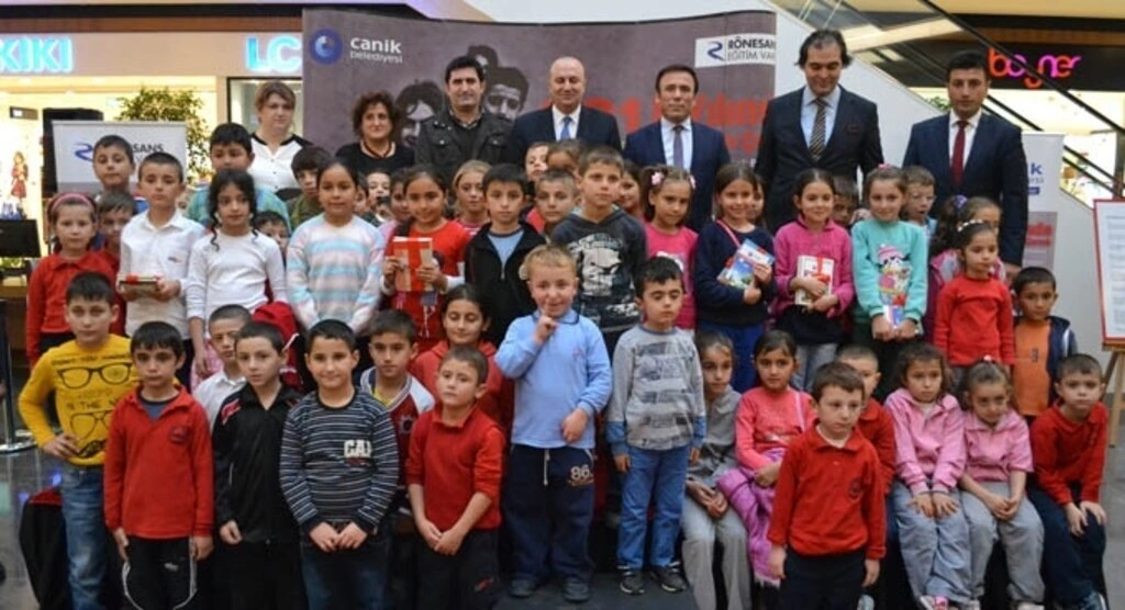 2015 Yılında 2015 Mutlu Çocuk Projesi