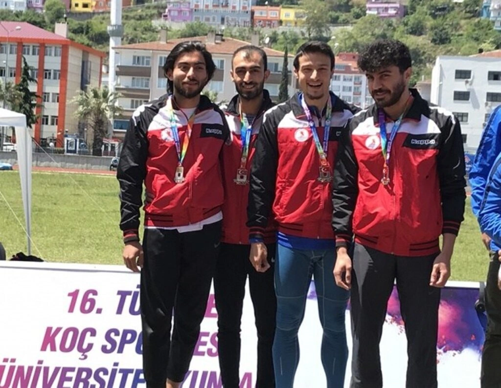 OMÜ Atletizm Takımı Başarılarını Madalyalarla Taçlandırdı
