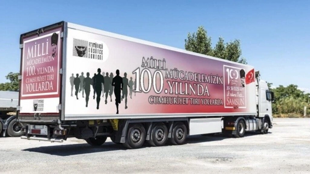 Cumhuriyet Tırları Tüm Anadolu'yu dolaşacak