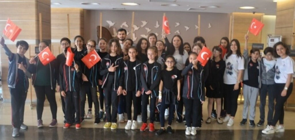 VM’DE 19 MAYIS ATATÜRK’Ü ANMA, GEÇNLİK VE SPOR BAYRAMI COŞKUSU