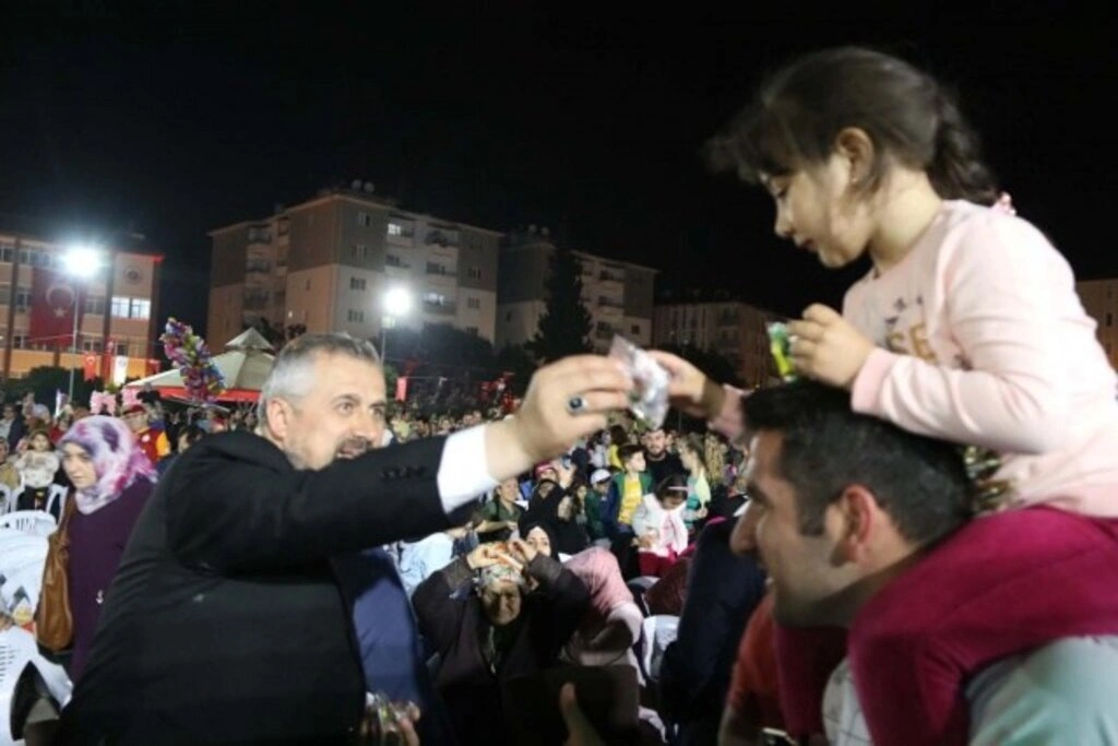 SELE SEPET TOP KANDİL COŞKUYLA KUTLANDI