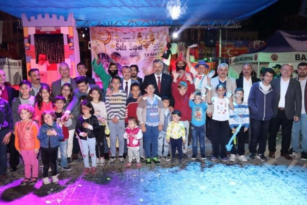 SELE SEPET TOP KANDİL COŞKUYLA KUTLANDI