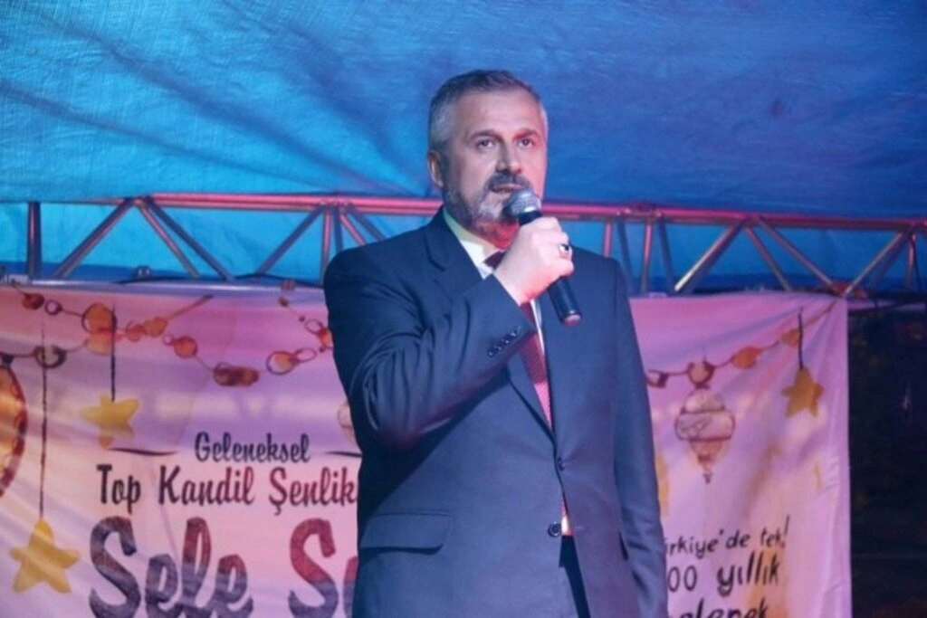 SELE SEPET TOP KANDİL COŞKUYLA KUTLANDI