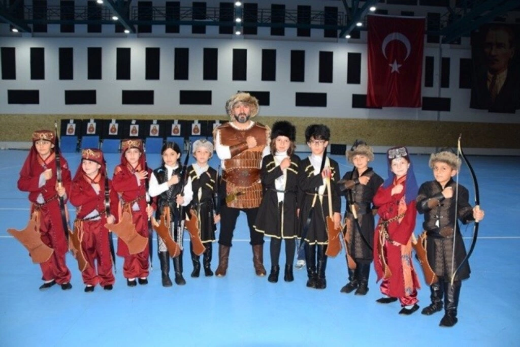 Geleneksel Türk Okçuluğu Yarışması Samsun'da Yapıldı