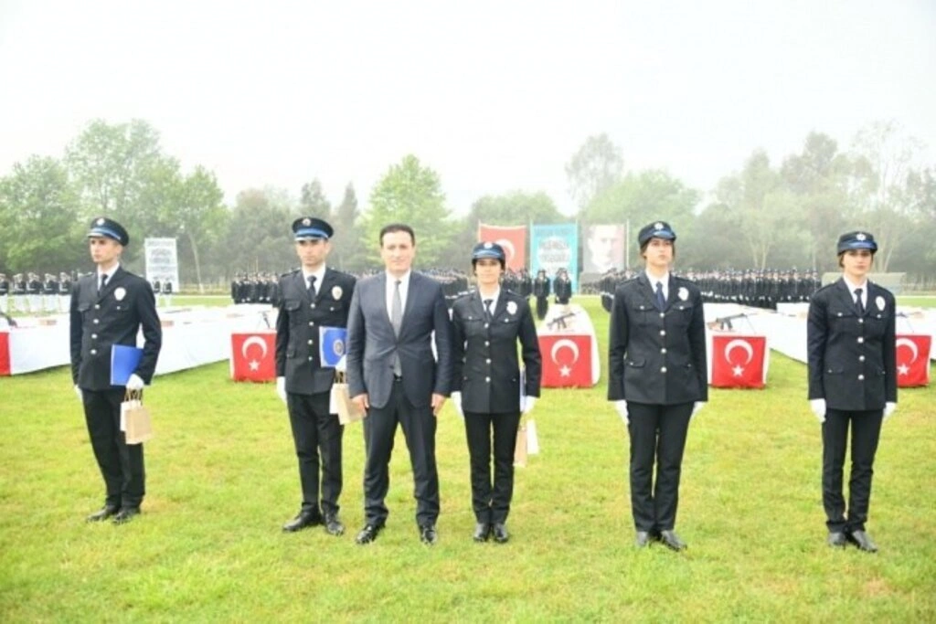 19 Mayıs Polis Meslek Yüksekokulu 17. Dönem'de 343 Genç Polis Mezun Etti