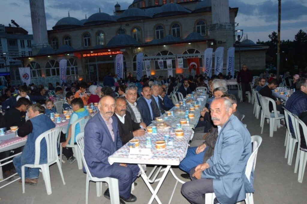 Havza'da 2 bin 500 kişilik iftar