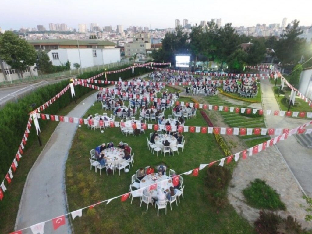 Kredi Yurtlar Kurumu Genel Müdürlüğü İftar Saati