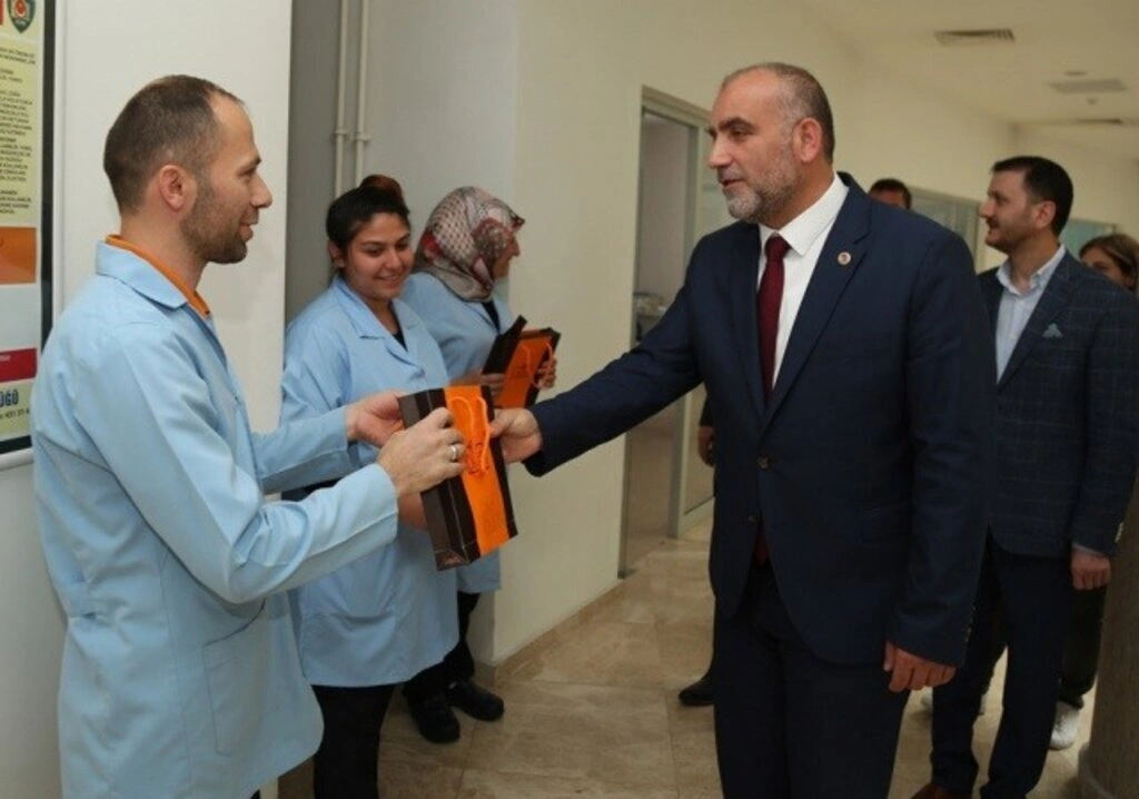 Canik’te Bayramlaşma Coşkusu Başladı
