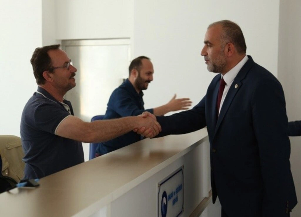 Canik’te Bayramlaşma Coşkusu Başladı