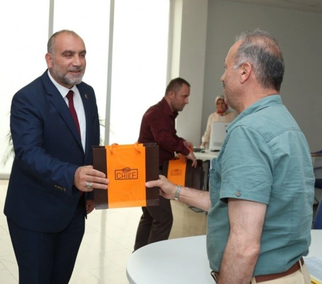 Canik’te Bayramlaşma Coşkusu Başladı