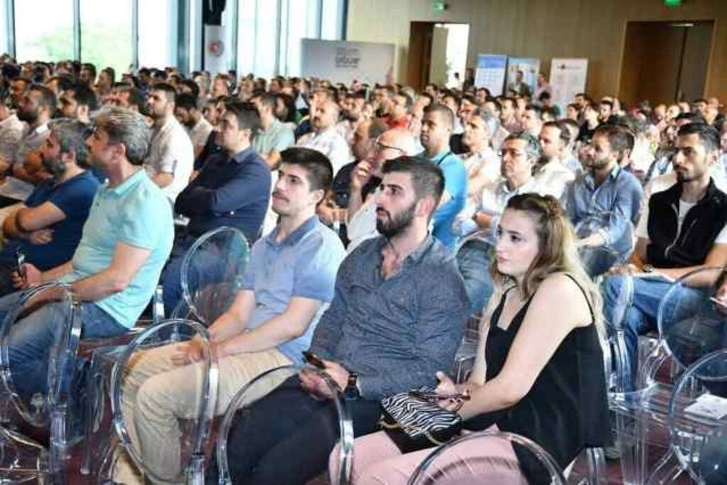 Türkiye'de Kobilerin Dijital Dönüşümü ve E-İhracat Fırsatları