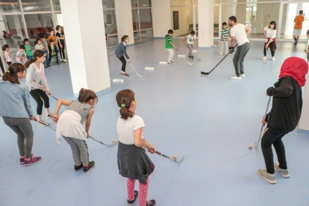 SAMSUN'DA BUZ HOKEYİ BRANŞININ ALT YAPI TEMELİ ATILDI