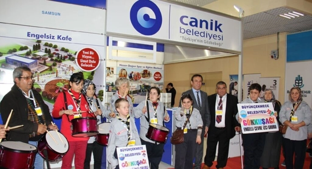 İstanbul'da düzenlenen Engelsiz Yaşam Fuarı'na Karadeniz'den katılan tek belediye olan Canik Belediyesi'nin standı büyük ilgi gördü.