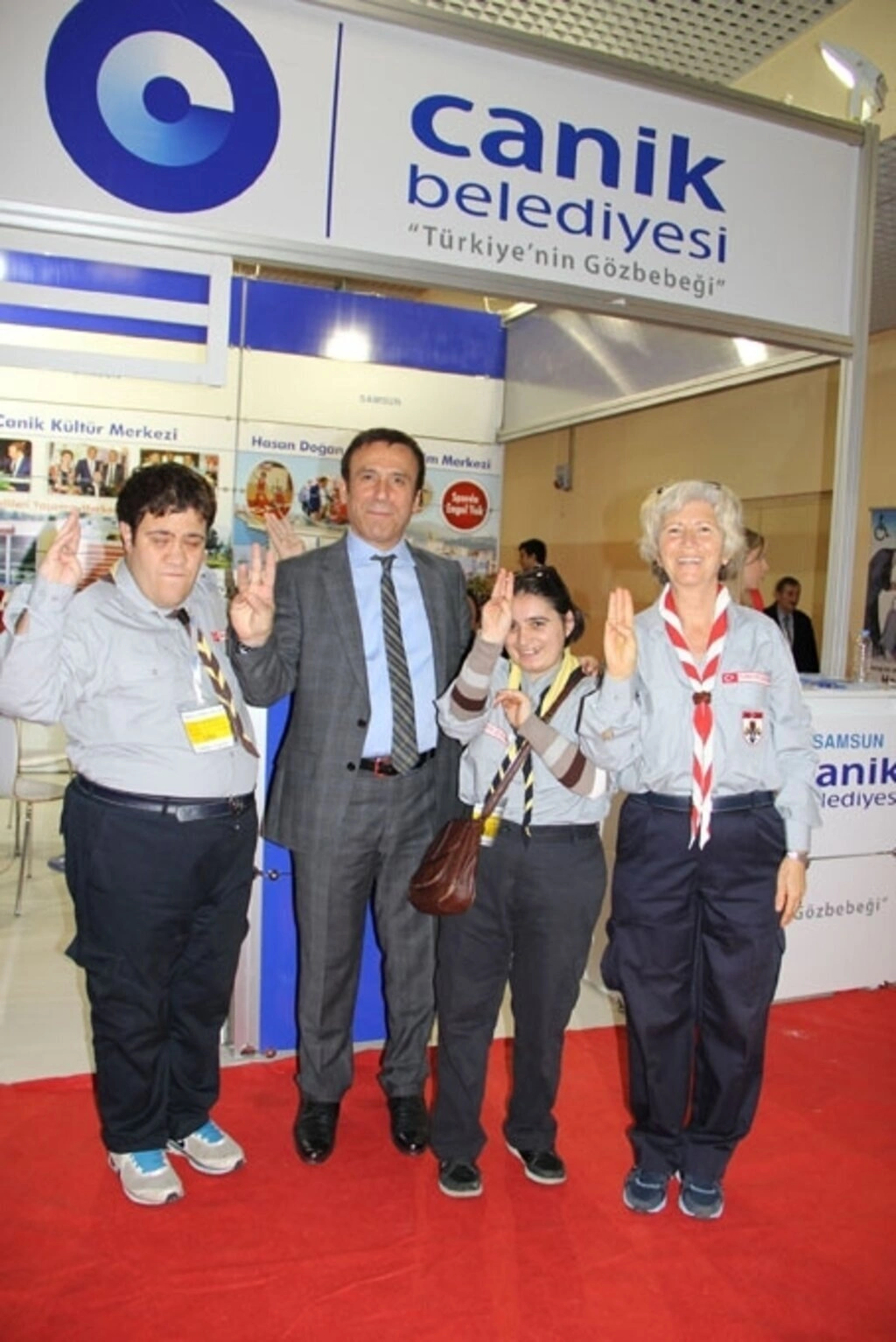 İstanbul'da düzenlenen Engelsiz Yaşam Fuarı'na Karadeniz'den katılan tek belediye olan Canik Belediyesi'nin standı büyük ilgi gördü.