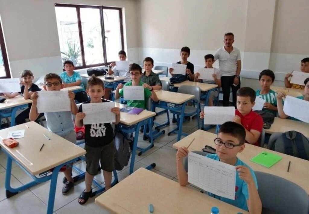 CANİK'TE YAZ OKULUNA YOĞUN İLGİ