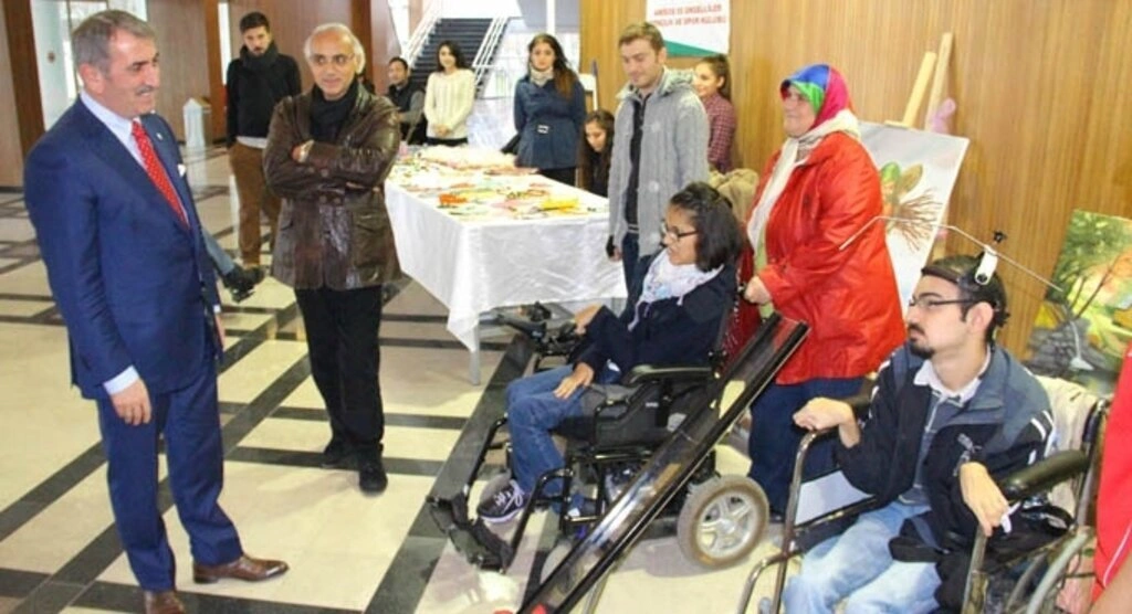 AK Parti'den Engelliler Günü programı