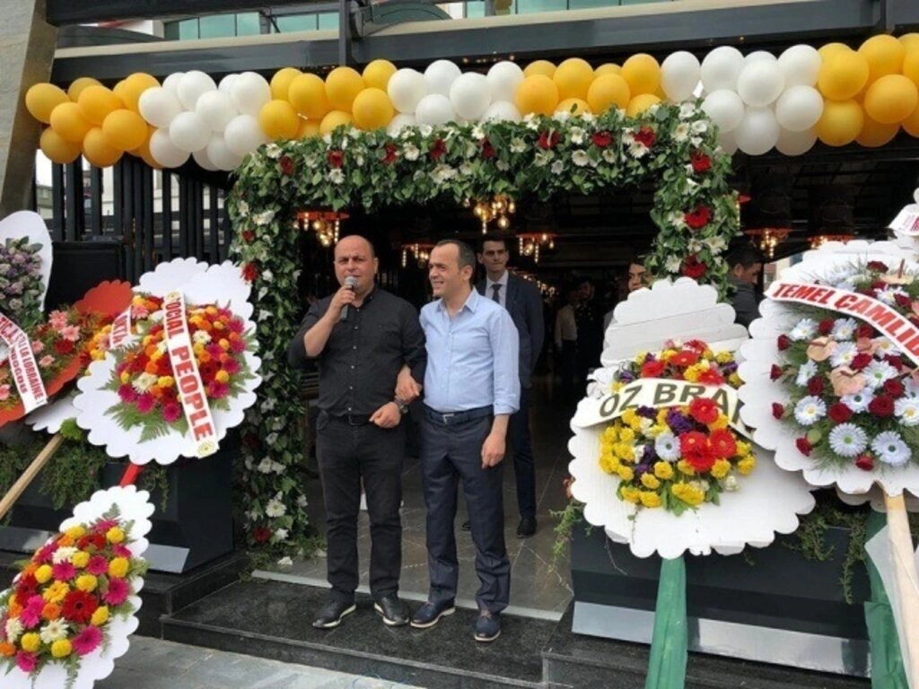 Kuqla Cafe Restorant hizmete girdi