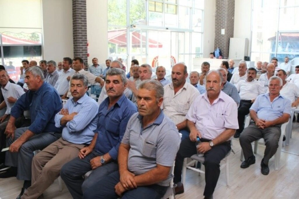 BAŞKANLAR VE MUHTARLAR ELELE GÜNDEM: BAFRA