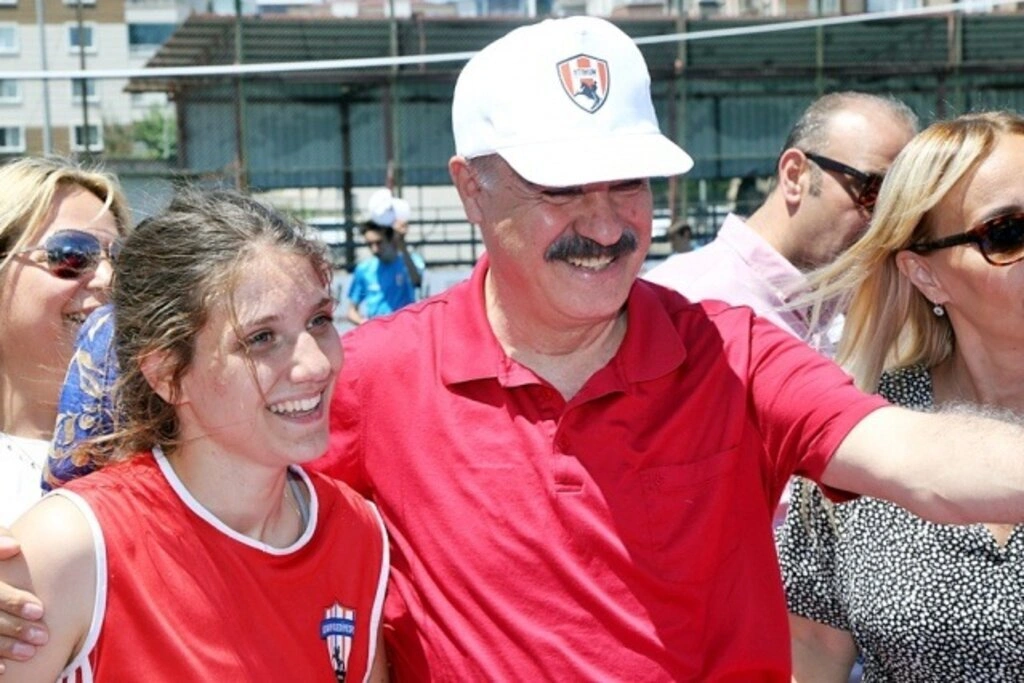 Atakum Belediyespor'da görkemli açılış