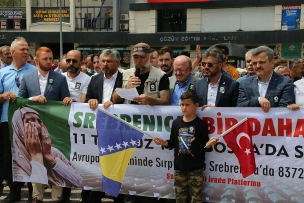 Samsun'dan Srebrenitsa soykırımına tepki yürüyüşü yapıldı