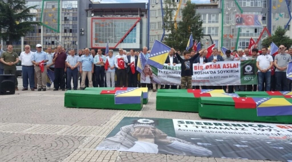 Samsun'dan Srebrenitsa soykırımına tepki yürüyüşü yapıldı