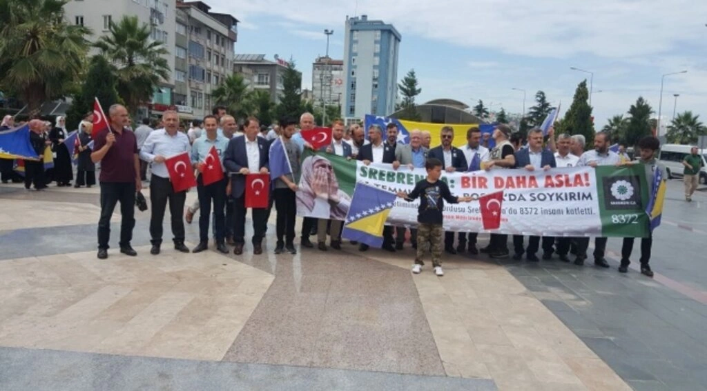 Samsun'dan Srebrenitsa soykırımına tepki yürüyüşü yapıldı