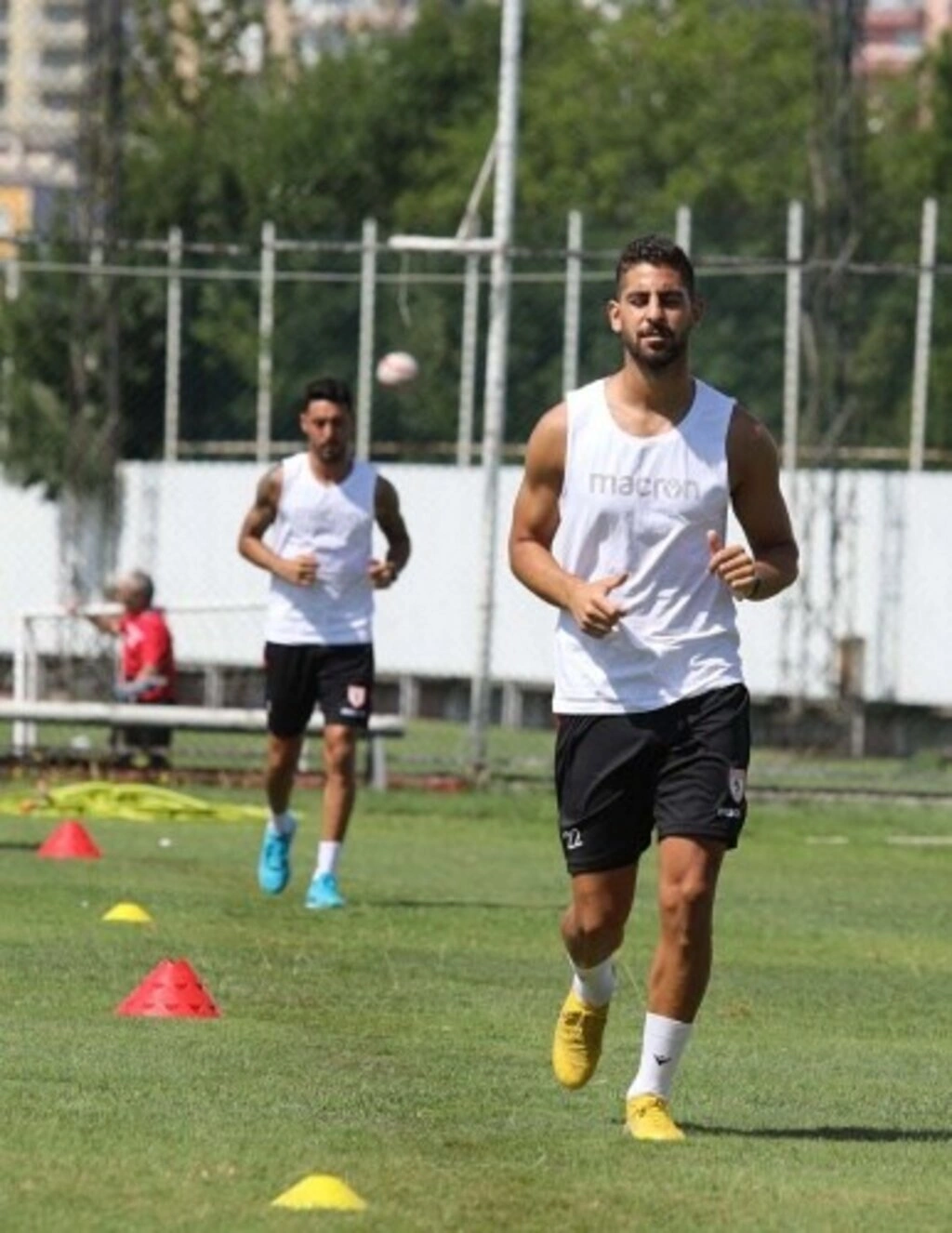 Samsunsporlu futbolcular laktat performans testinden geçti