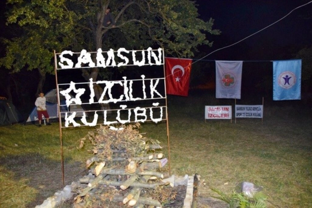 Samsun Yıldız Gençlik'ten Baba Oğul İzci Kampı