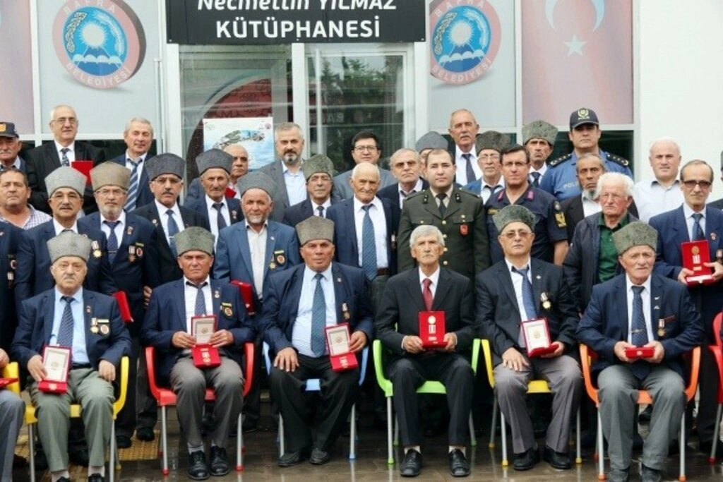 Kıbrıs Gazileri'ne Berat ve Madalyaları Tevcih edildi