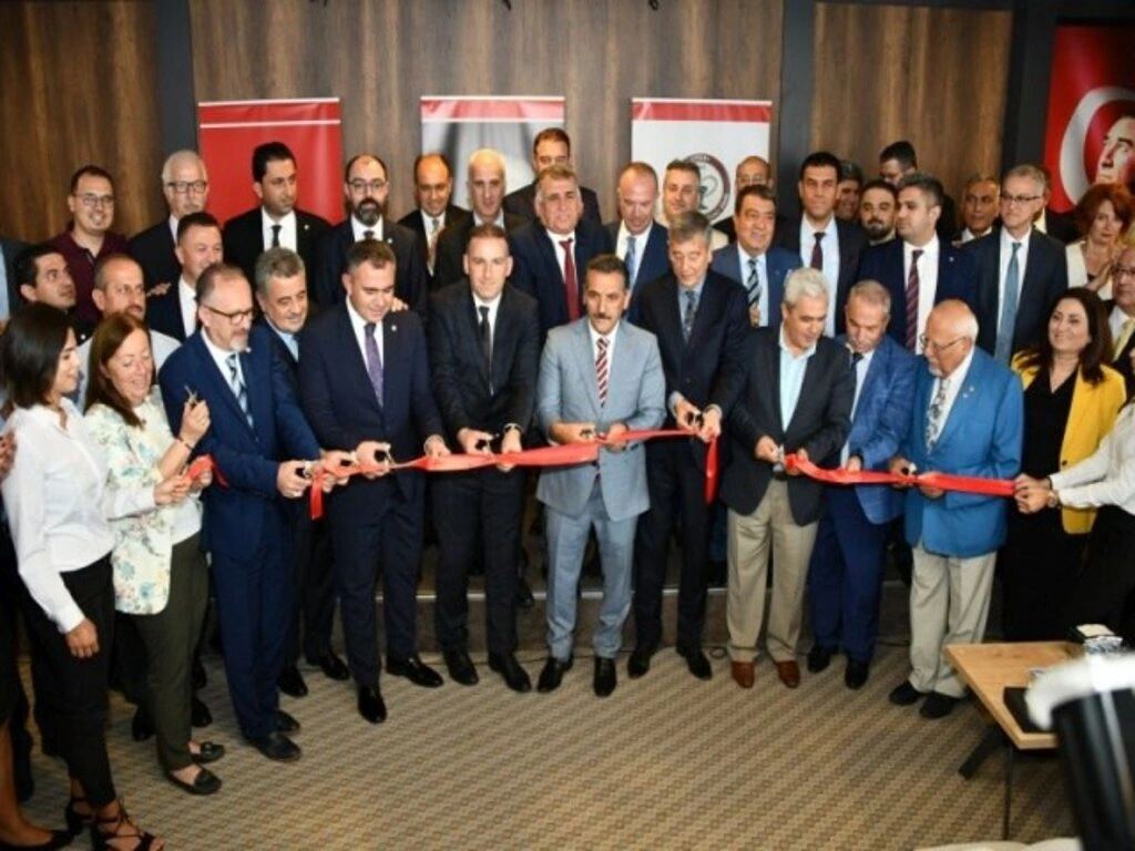Samsun Eczacı Odası yeni hizmet binası açıldı