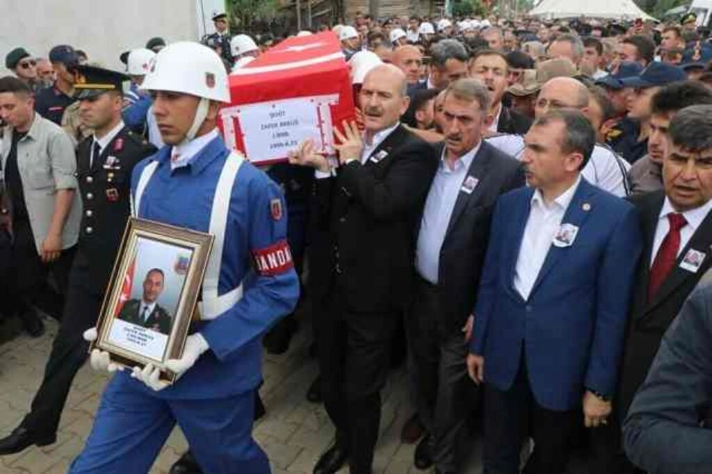 Şehit Jandarma Binbaşı Zafer Akkuş Son Yolculuğuna Uğurlandı