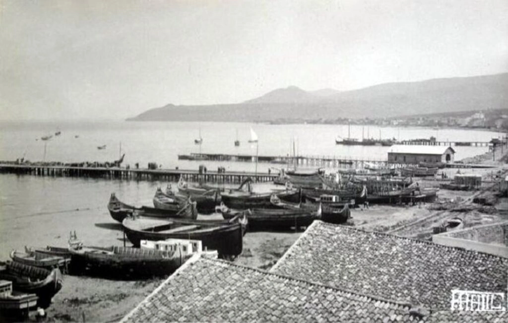 Samsun'un tarihi eski fotoğrafları - Birçok tarihi belge ve arşivlerden derlediğimiz, Samsun Limanı, Samsun Dolgu Sahası, Samsun Fuarı ve bugünlerde yıkımı