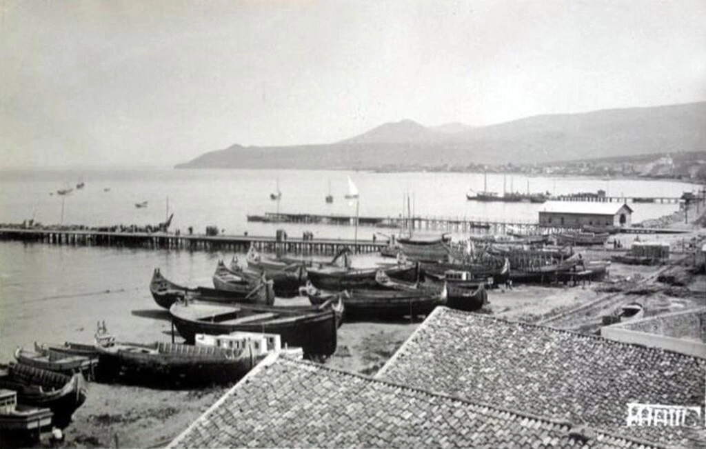 Samsun'un tarihi eski fotoğrafları - Birçok tarihi belge ve arşivlerden derlediğimiz, Samsun Limanı, Samsun Dolgu Sahası, Samsun Fuarı ve bugünlerde yıkımı