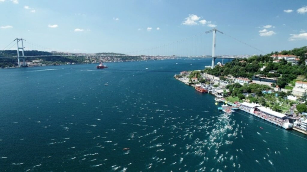 Boğaziçi Kıtalararası Yüzme Yarışı’nda Şampiyonlar Belli Oldu