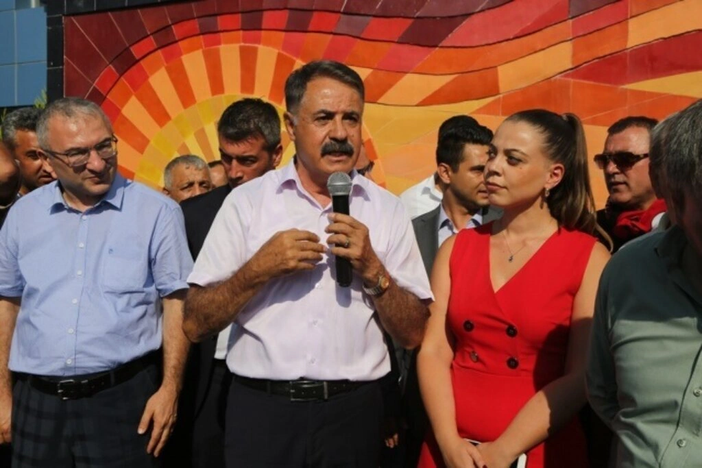 Atakum Belediye Başkanı Cemil Deveci'ye destek eylemi