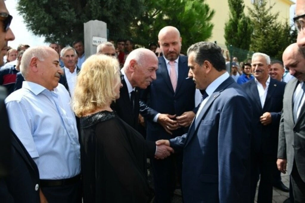 Dursun Korkmaz İlkokulu ve Ortaokulu Tekkeköy'de açıldı