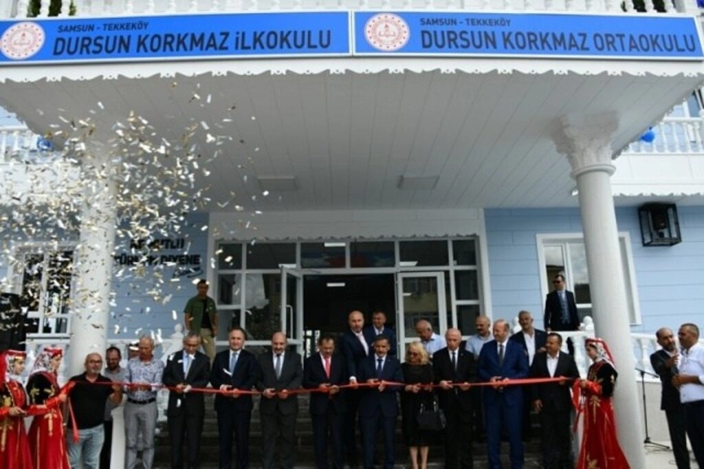 Dursun Korkmaz İlkokulu ve Ortaokulu Tekkeköy'de açıldı