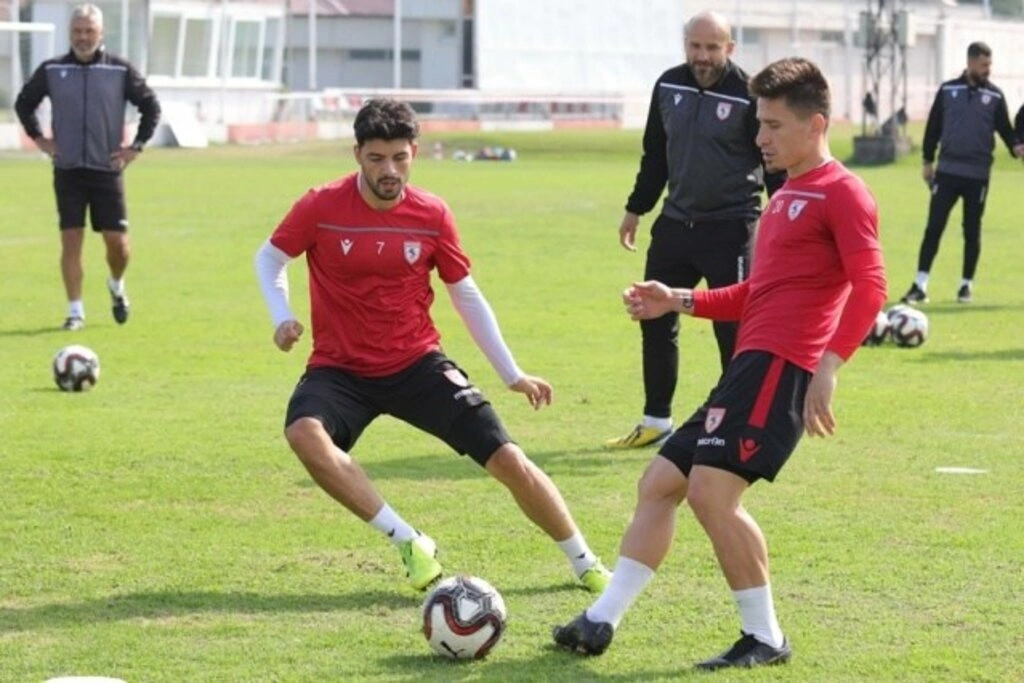 Samsunspor çift kale maç yaptı