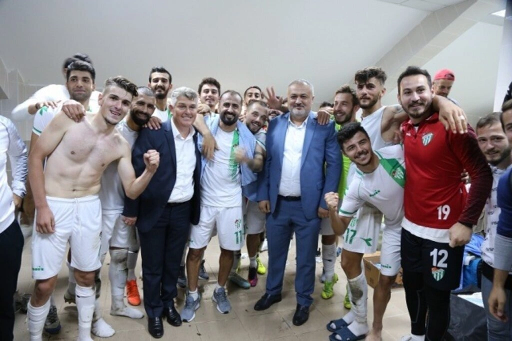 Lider Çarşambaspor da keyifler yerinde