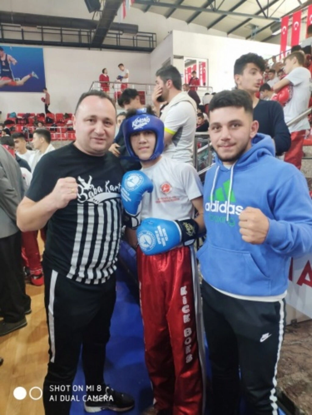 İLKADIM BELEDİYESİ KİCK BOKS TAKIMI KULÜPLER ARASI ŞAMPİYON OLDU