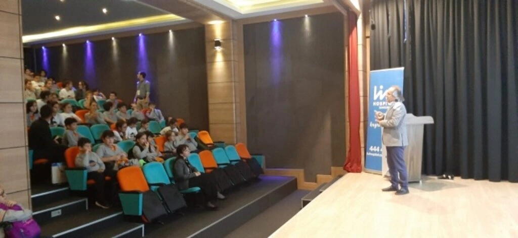 LIV HOSPITAL SAMSUN’DAN ÖĞRENCİLERE EL YIKAMA SEMİNERİ