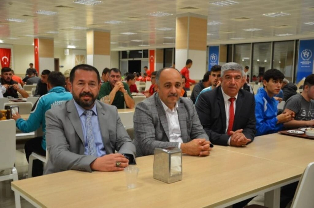 ÖZEL SPORCULAR BİRLEŞTİRİLMİŞ 2. BÖLGE FUTBOL ŞAMPİYONASI SAMSUN'DA BAŞLADI