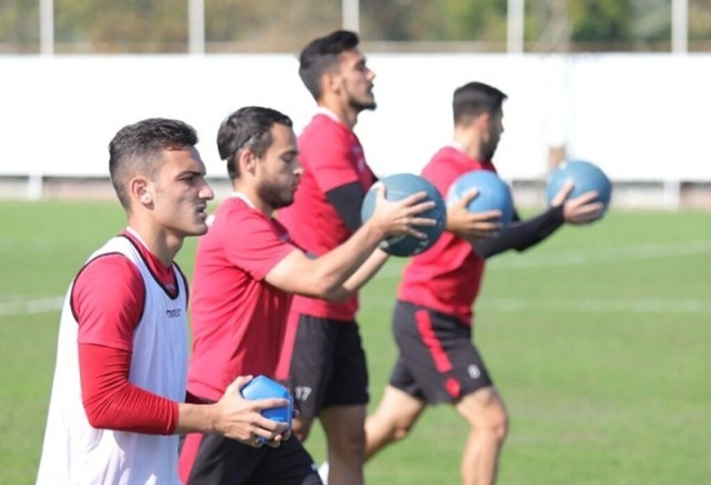 Samsunspor çift kale maç yaptı