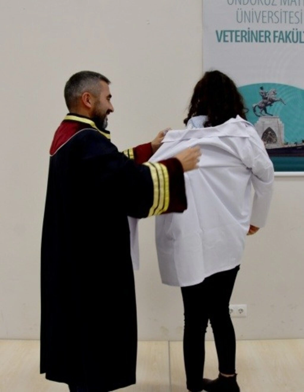 Veteriner Hekim Adayları Önlüklerini Giydi