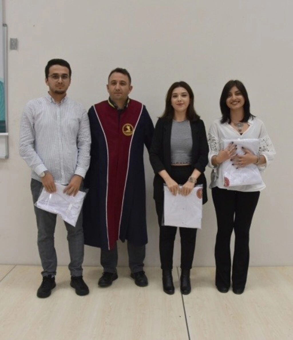 Veteriner Hekim Adayları Önlüklerini Giydi