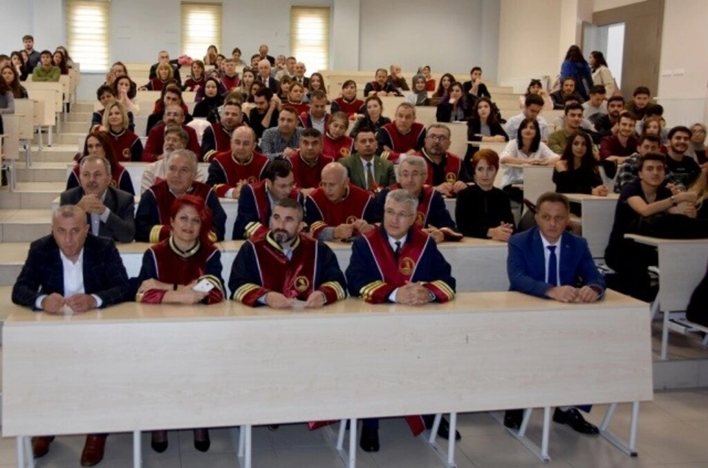 Veteriner Hekim Adayları Önlüklerini Giydi