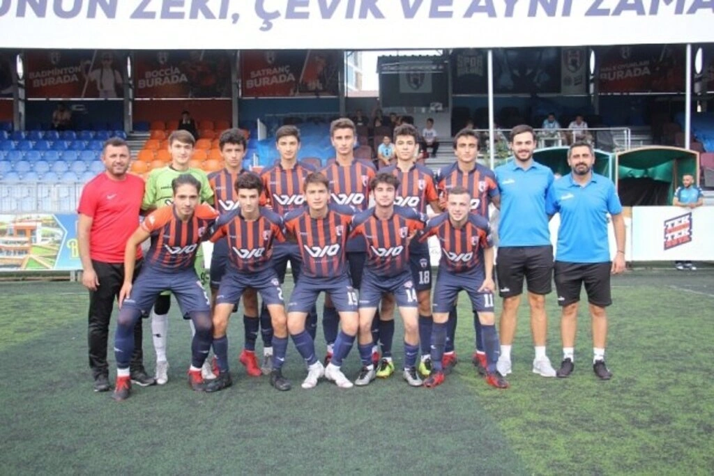 ATAKUM GRUP MAÇLARINI NAMAĞLUP LİDER TAMAMLADI