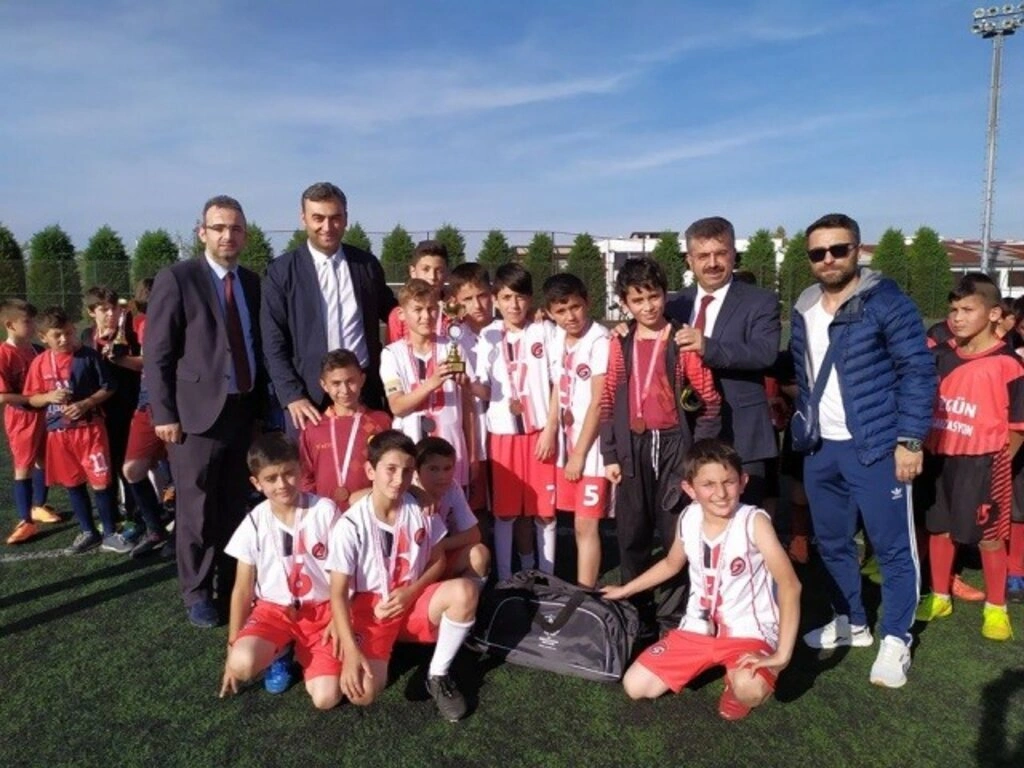 Çarşamba'da 29 Ekim Cumhuriyet kupası futbol turnuvası