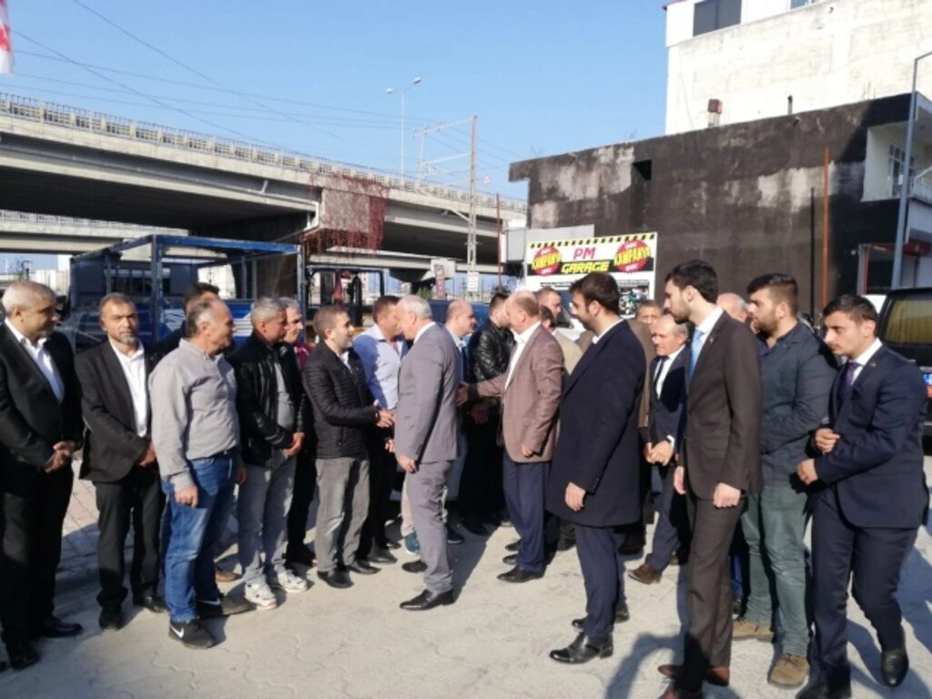 MHP İlkadım ve Canik'te bayrak değişimi yapıldı